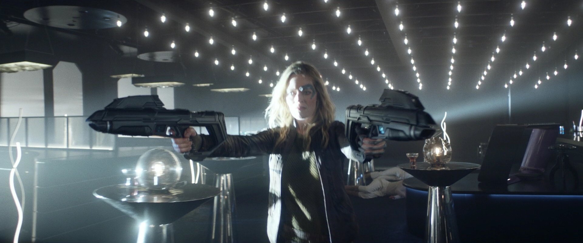 extant_StarTrek_PIC_1x05-StardustCityRag_4233.jpg