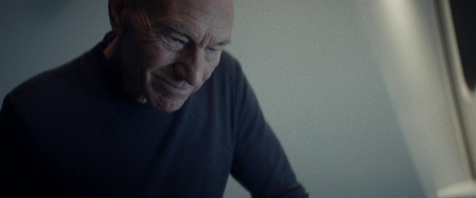 extant_StarTrek_PIC_1x05-StardustCityRag_4251.jpg