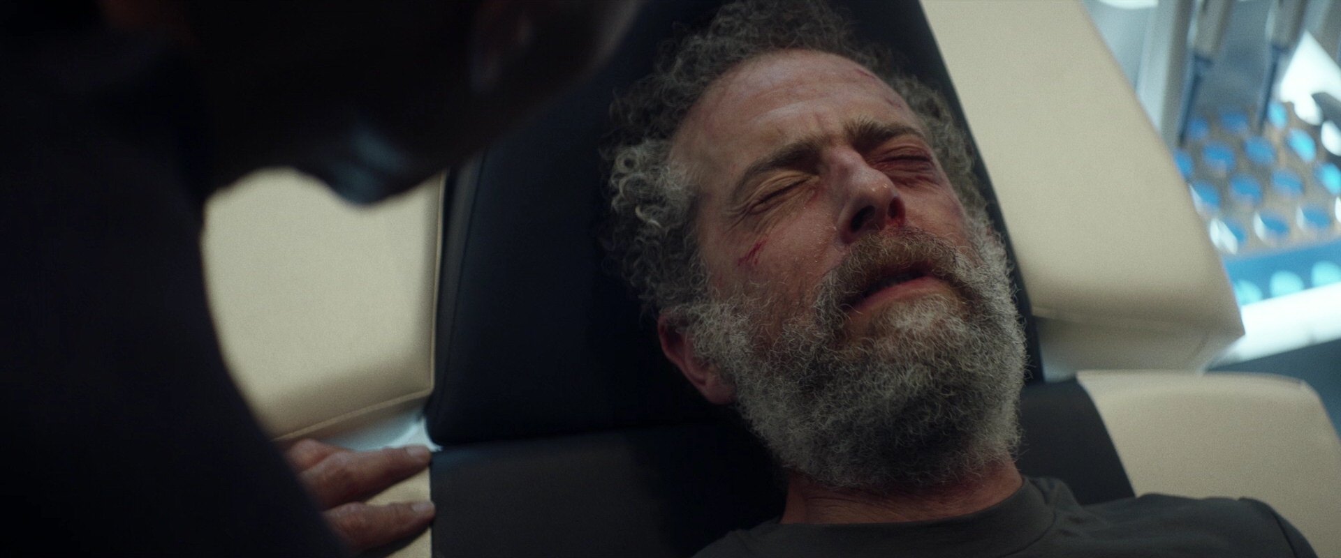 extant_StarTrek_PIC_1x05-StardustCityRag_4302.jpg