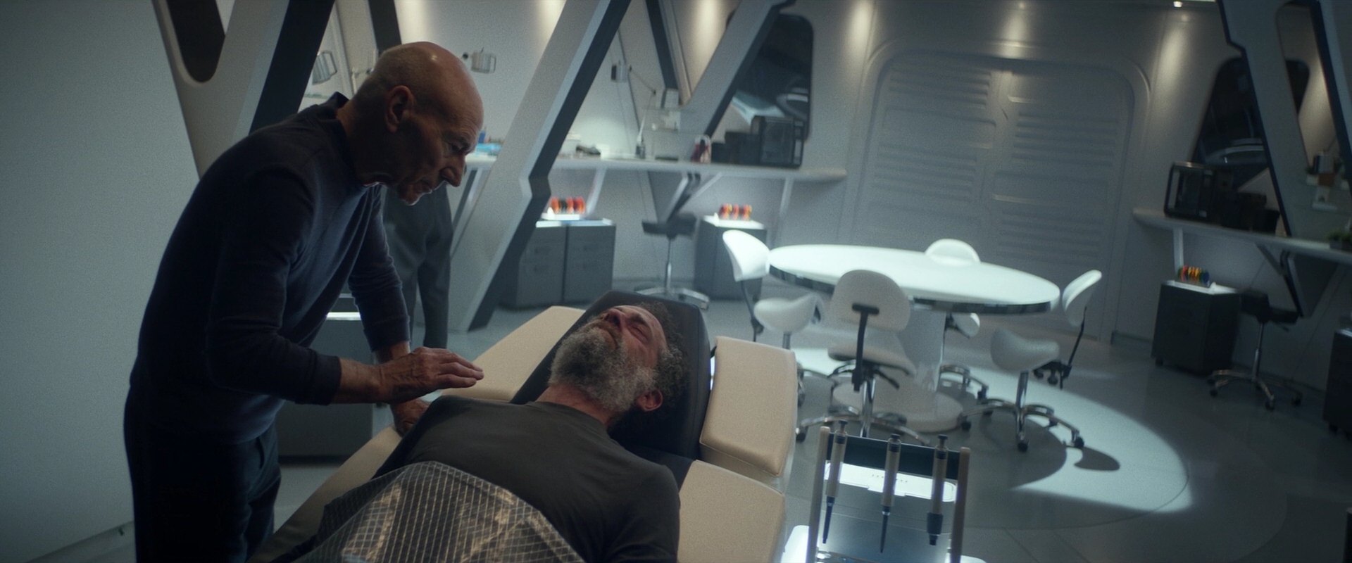 extant_StarTrek_PIC_1x05-StardustCityRag_4340.jpg