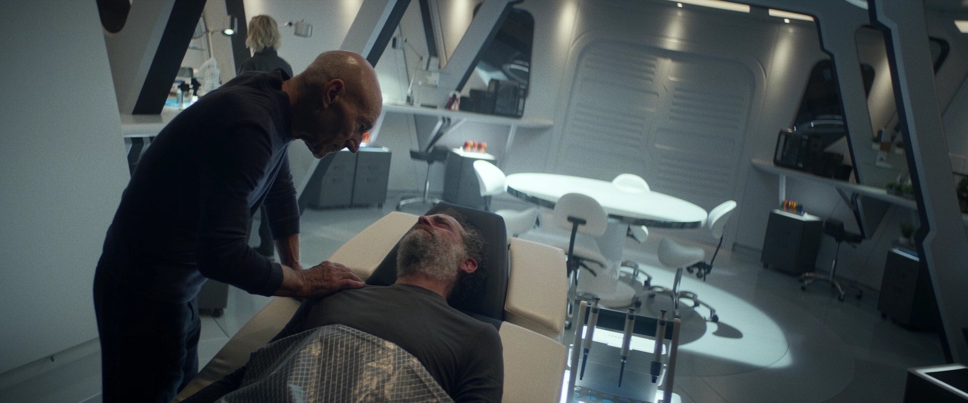 extant_StarTrek_PIC_1x05-StardustCityRag_4346.jpg