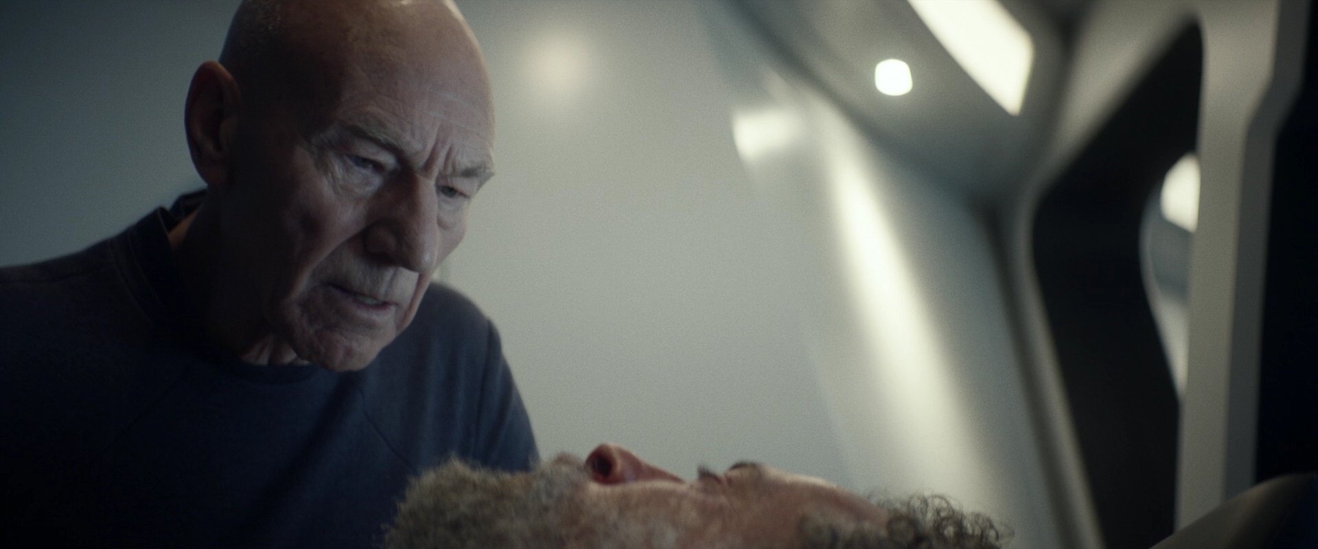 extant_StarTrek_PIC_1x05-StardustCityRag_4391.jpg