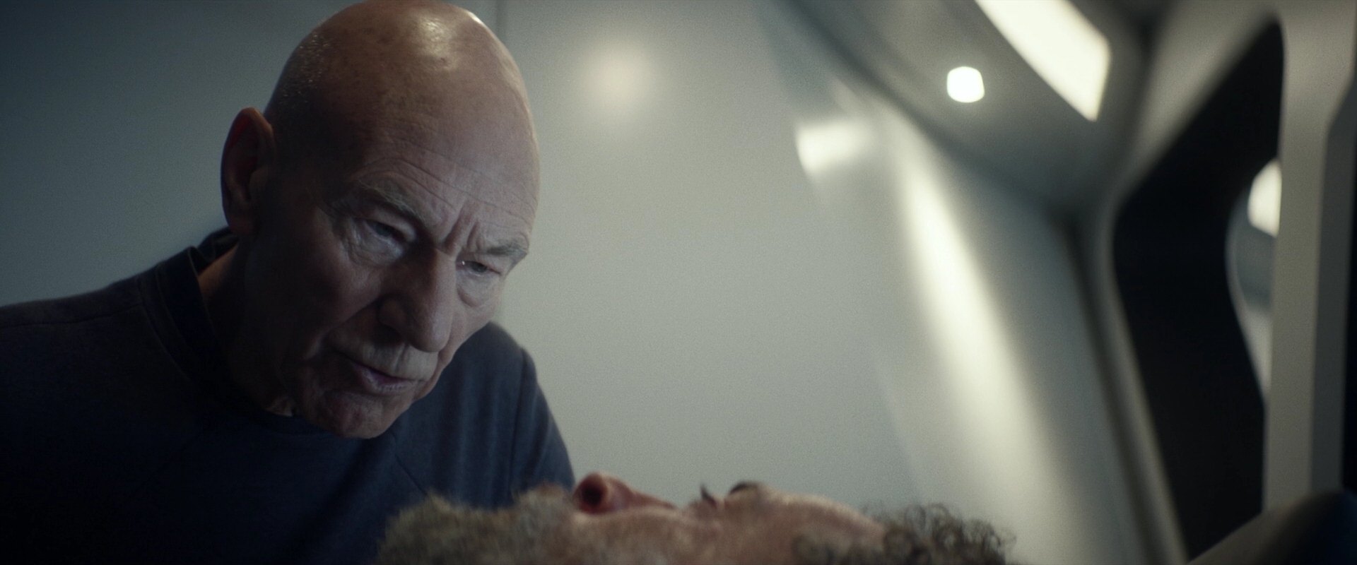 extant_StarTrek_PIC_1x05-StardustCityRag_4396.jpg