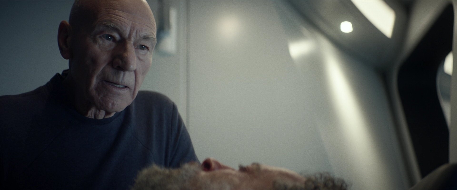 extant_StarTrek_PIC_1x05-StardustCityRag_4400.jpg