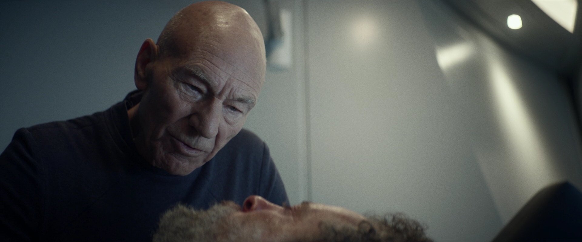 extant_StarTrek_PIC_1x05-StardustCityRag_4423.jpg
