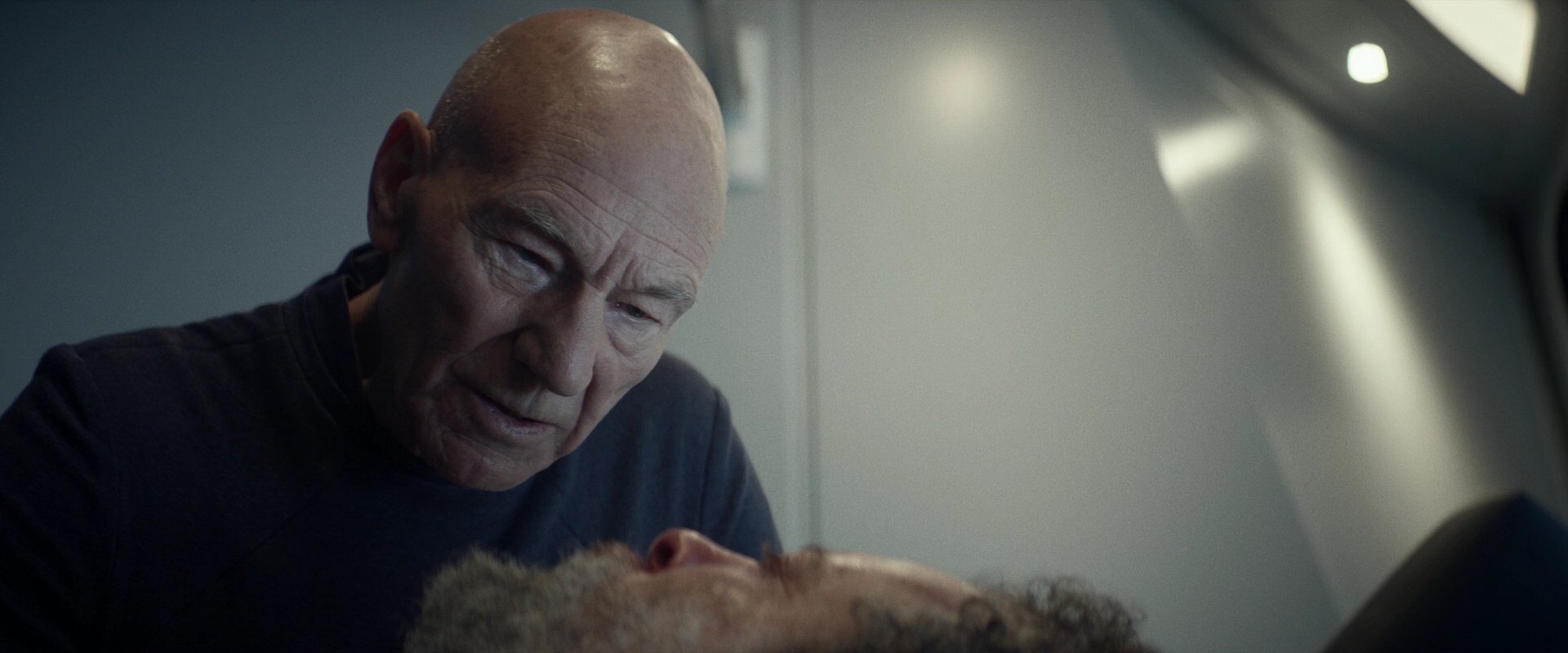 extant_StarTrek_PIC_1x05-StardustCityRag_4424.jpg