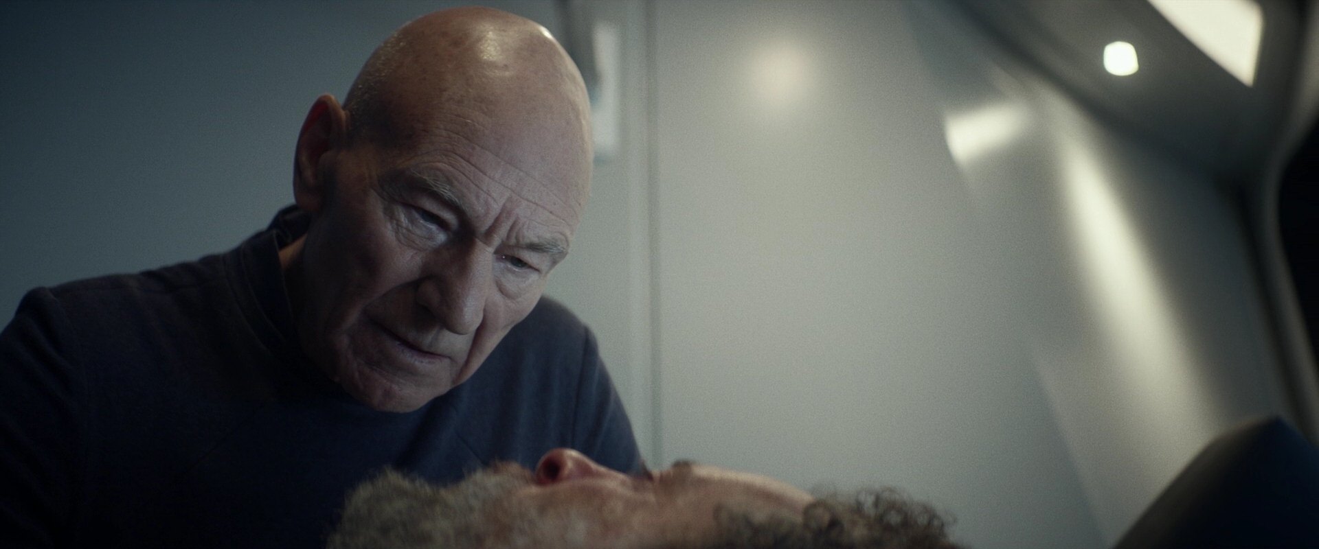extant_StarTrek_PIC_1x05-StardustCityRag_4426.jpg