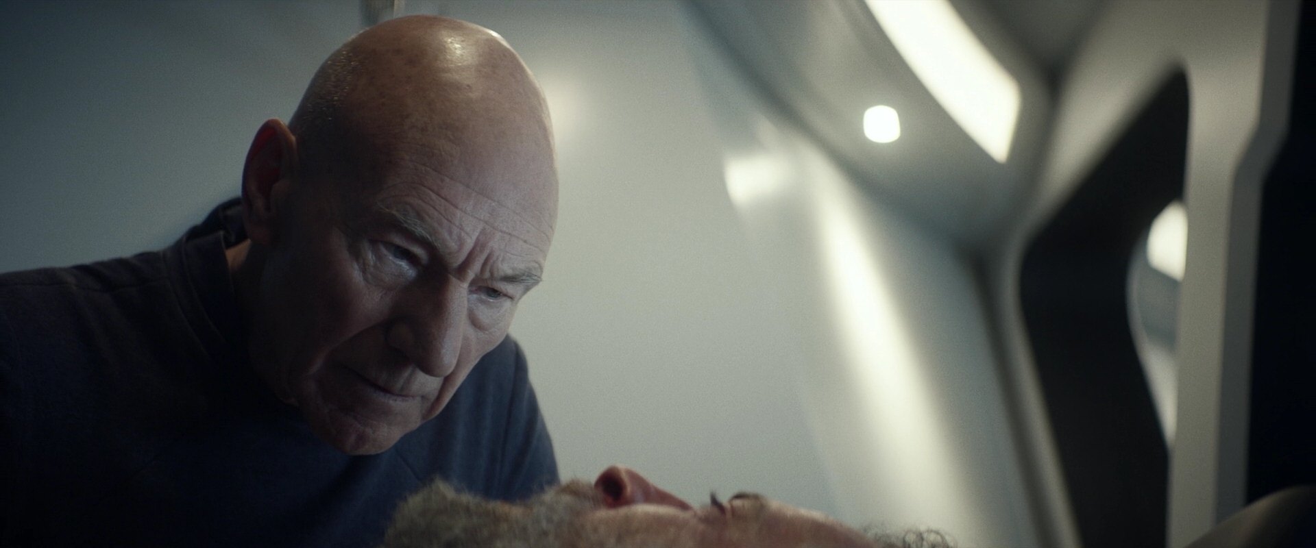extant_StarTrek_PIC_1x05-StardustCityRag_4438.jpg
