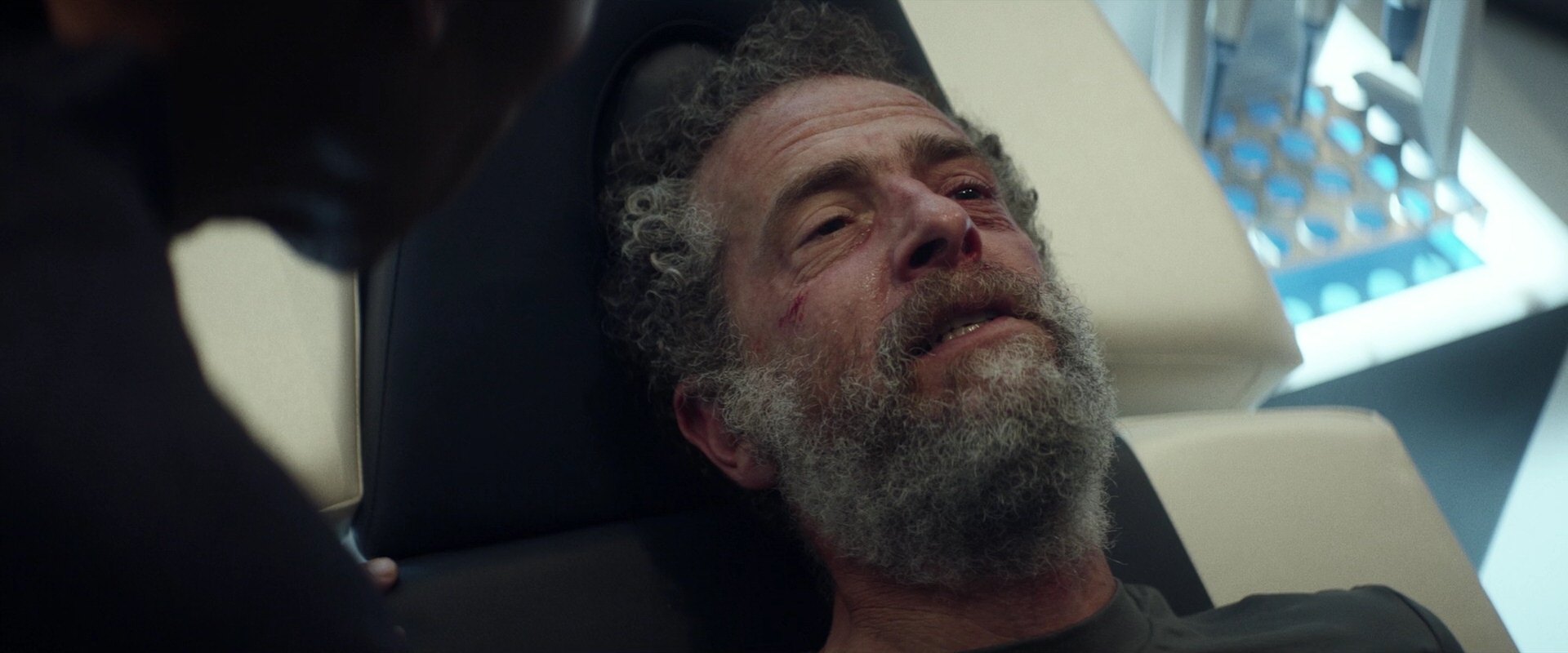 extant_StarTrek_PIC_1x05-StardustCityRag_4459.jpg