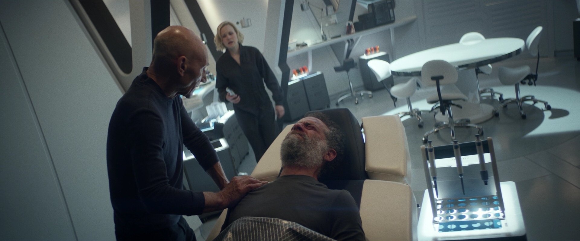extant_StarTrek_PIC_1x05-StardustCityRag_4486.jpg