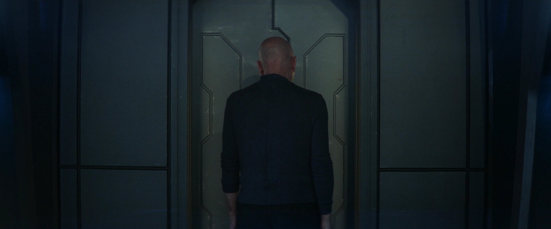 extant_StarTrek_PIC_1x05-StardustCityRag_4574.jpg