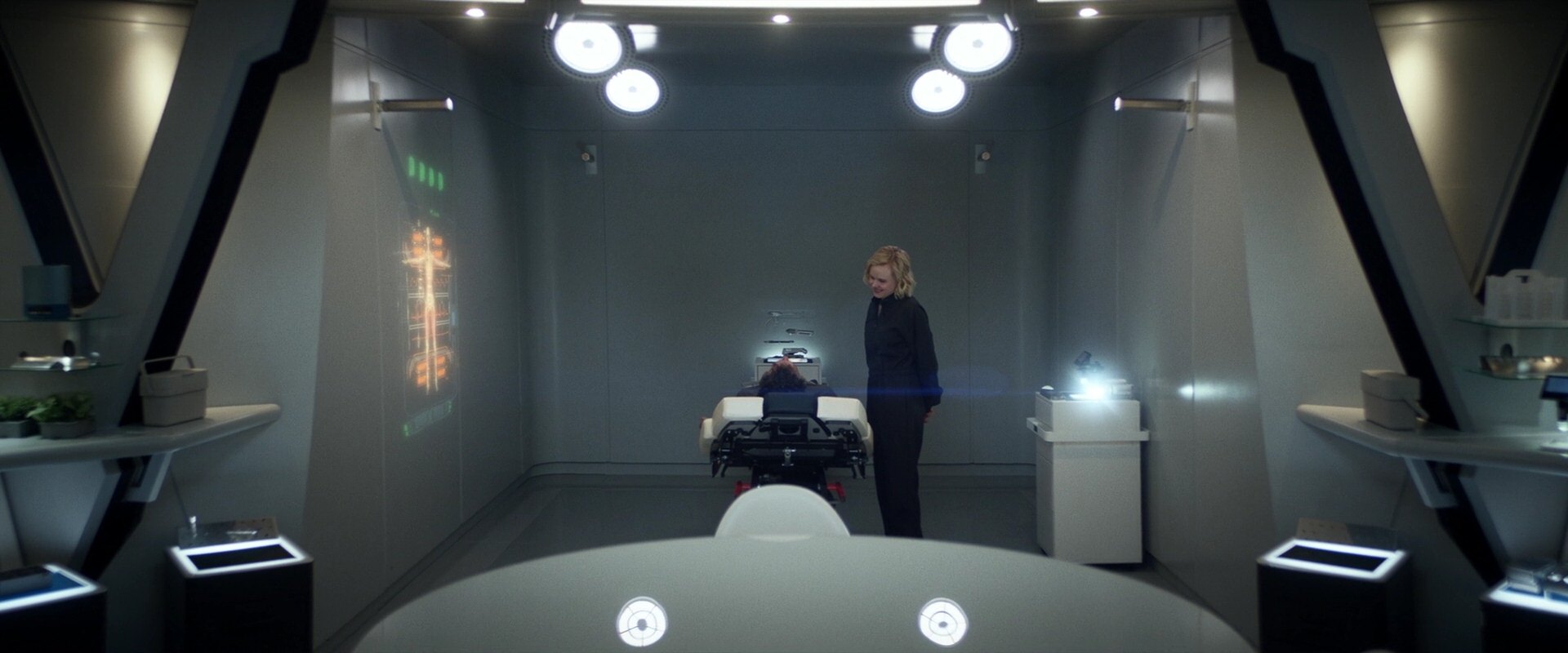 extant_StarTrek_PIC_1x05-StardustCityRag_4626.jpg