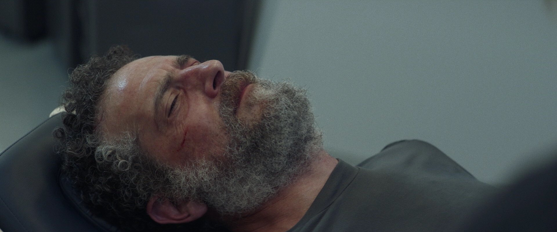 extant_StarTrek_PIC_1x05-StardustCityRag_4634.jpg