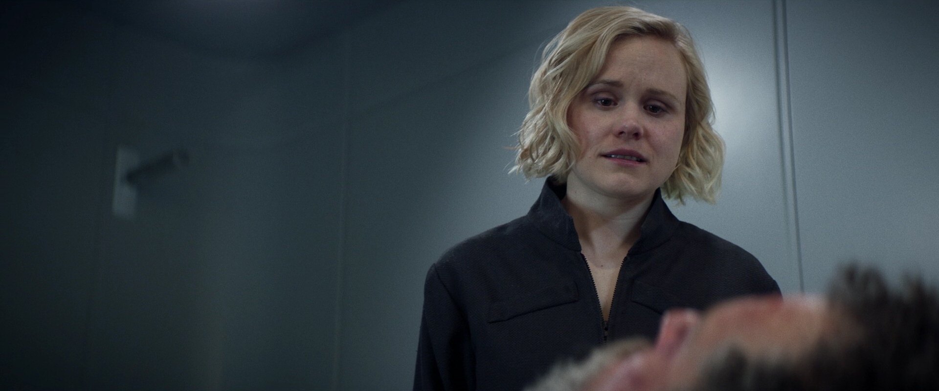 extant_StarTrek_PIC_1x05-StardustCityRag_4650.jpg