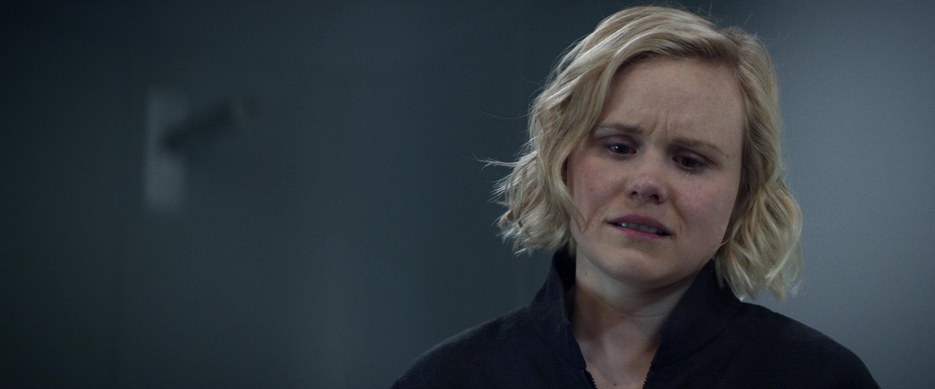 extant_StarTrek_PIC_1x05-StardustCityRag_4690.jpg