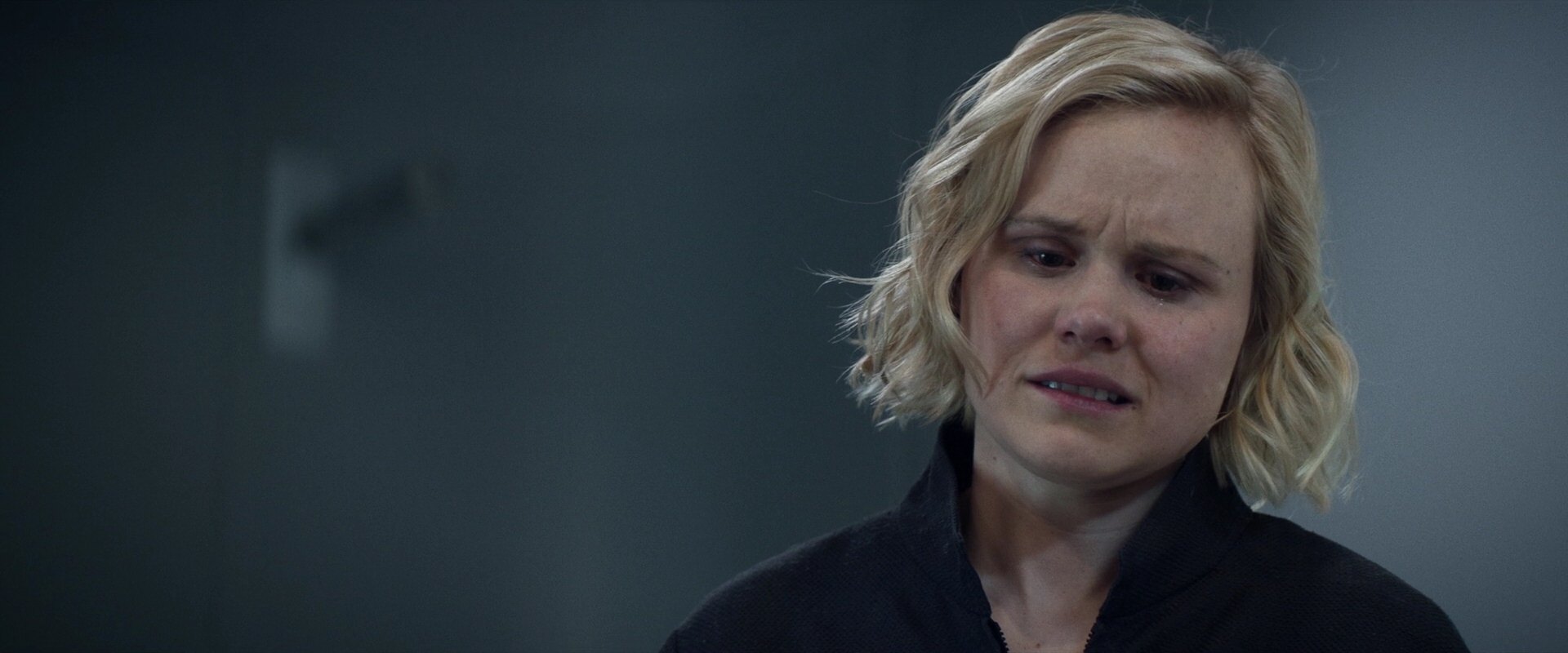 extant_StarTrek_PIC_1x05-StardustCityRag_4724.jpg