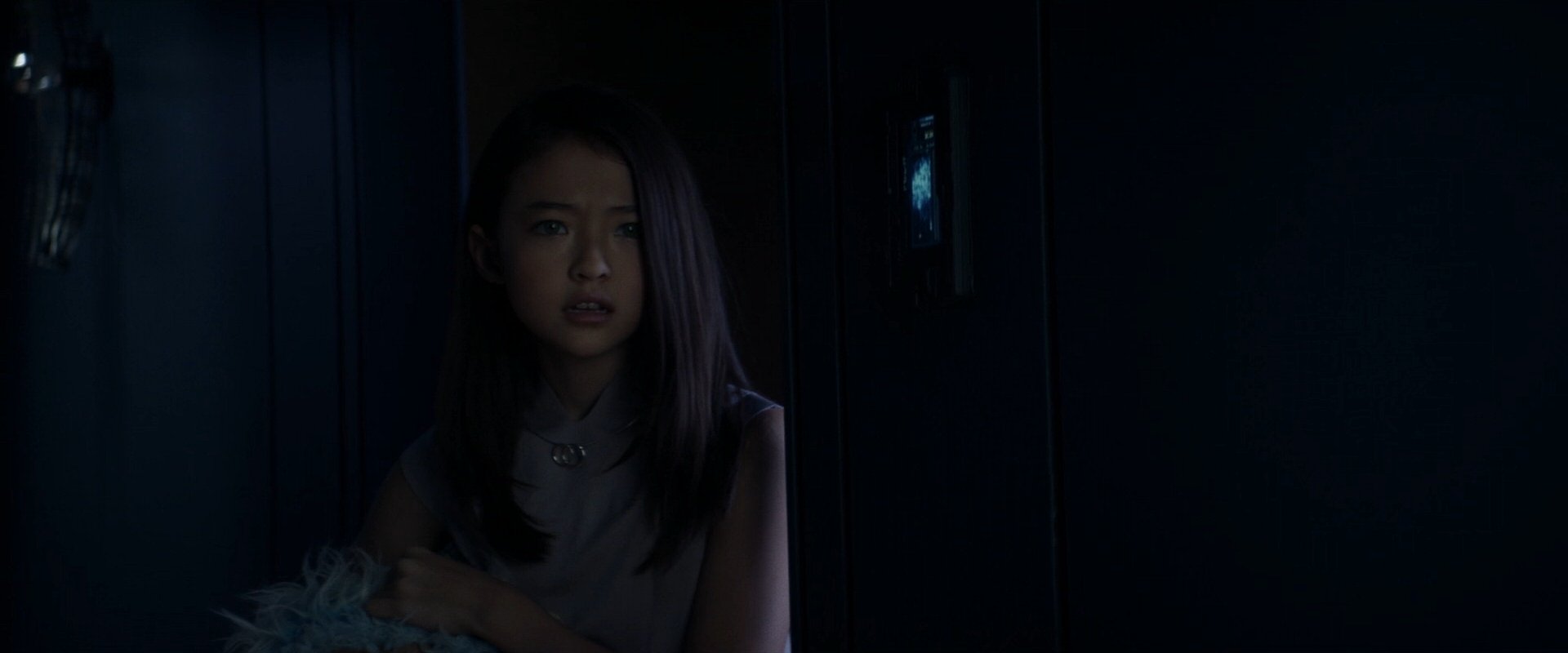 extant_StarTrek_PIC_1x06-TheImpossibleBox_00141.jpg