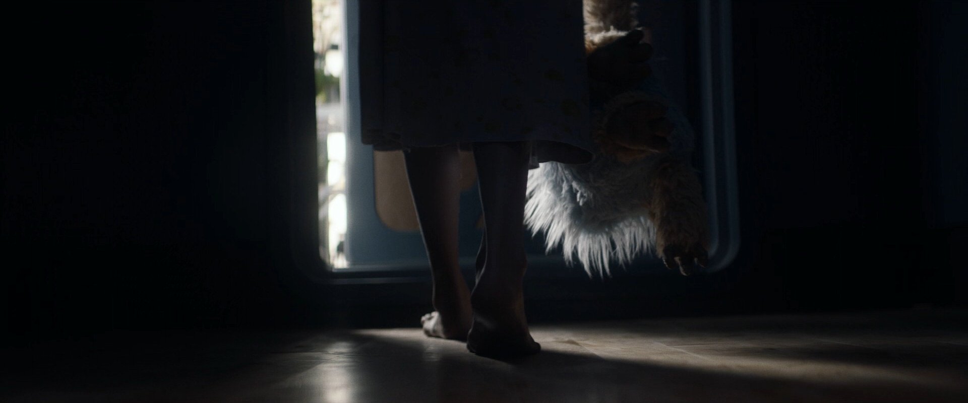 extant_StarTrek_PIC_1x06-TheImpossibleBox_00182.jpg