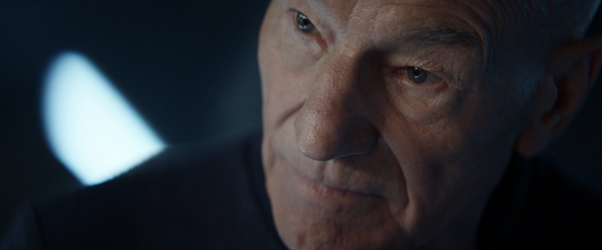 extant_StarTrek_PIC_1x06-TheImpossibleBox_00675.jpg