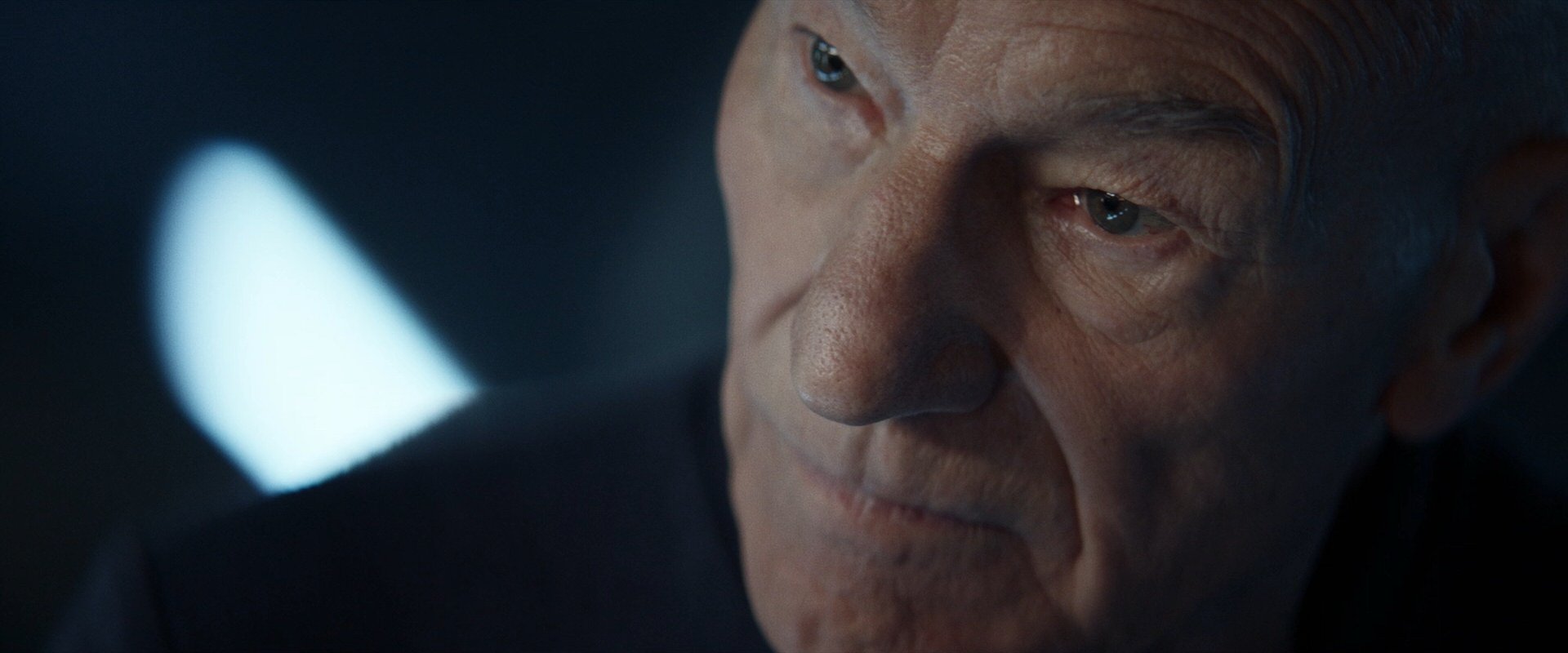 extant_StarTrek_PIC_1x06-TheImpossibleBox_00676.jpg