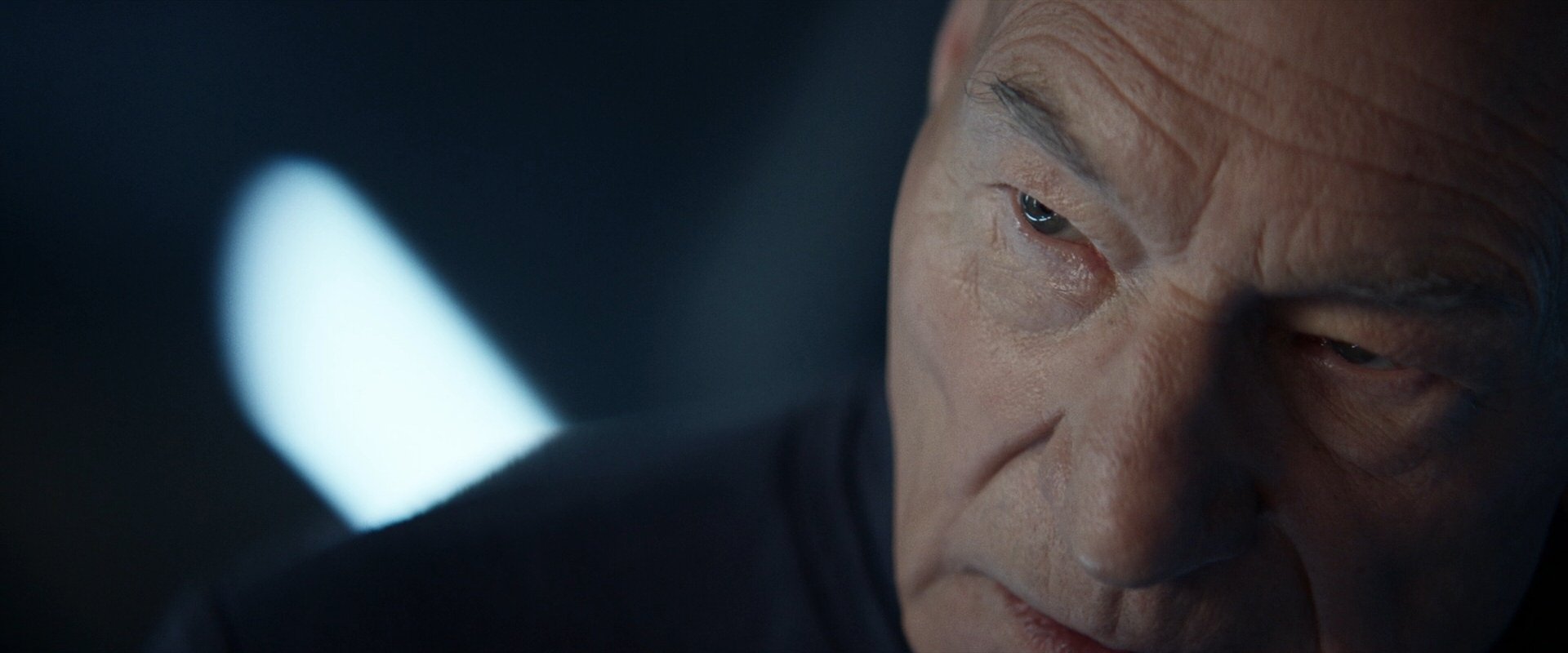 extant_StarTrek_PIC_1x06-TheImpossibleBox_00747.jpg