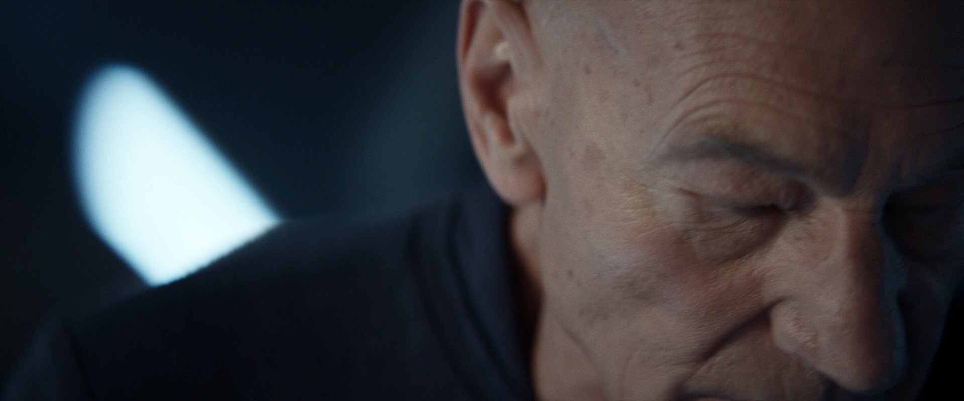 extant_StarTrek_PIC_1x06-TheImpossibleBox_00750.jpg