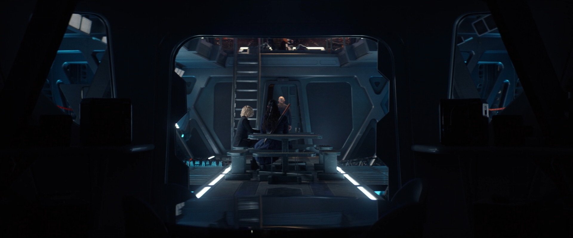 extant_StarTrek_PIC_1x06-TheImpossibleBox_00774.jpg