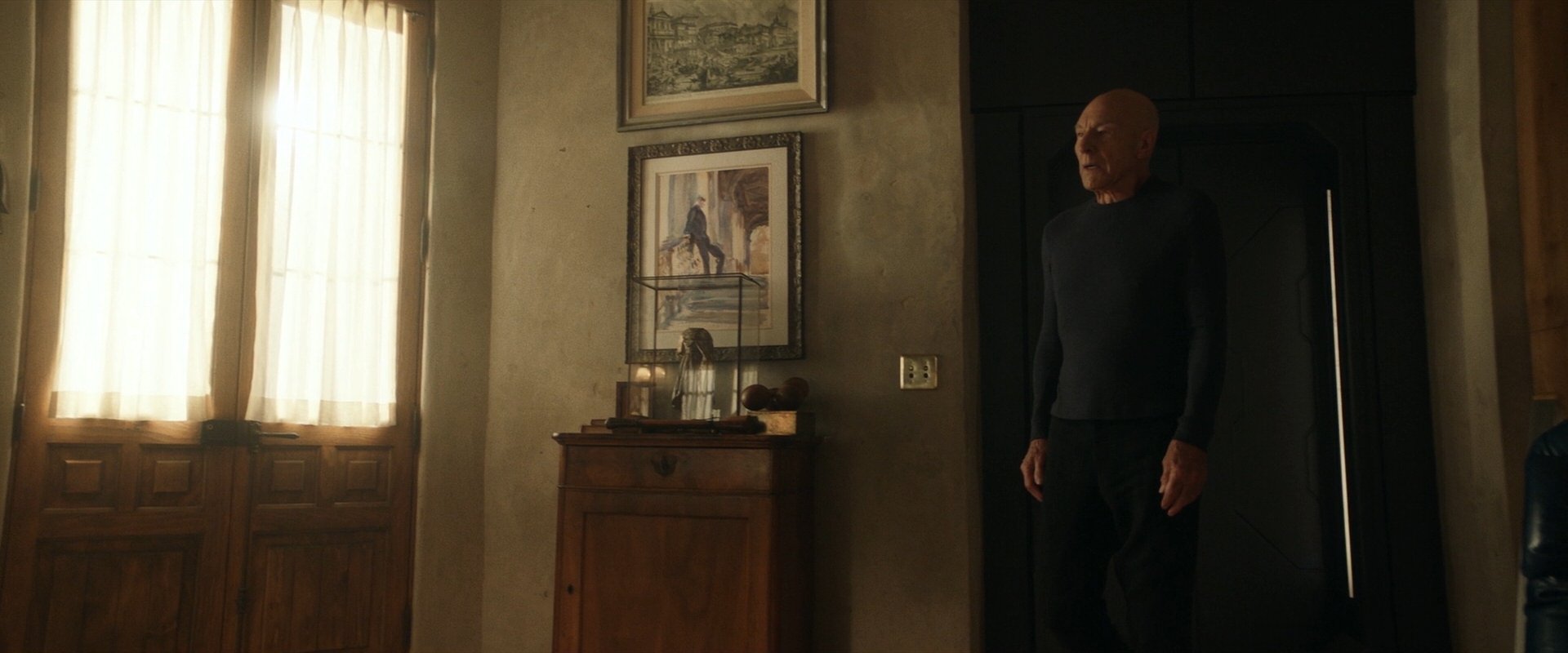 extant_StarTrek_PIC_1x06-TheImpossibleBox_00811.jpg