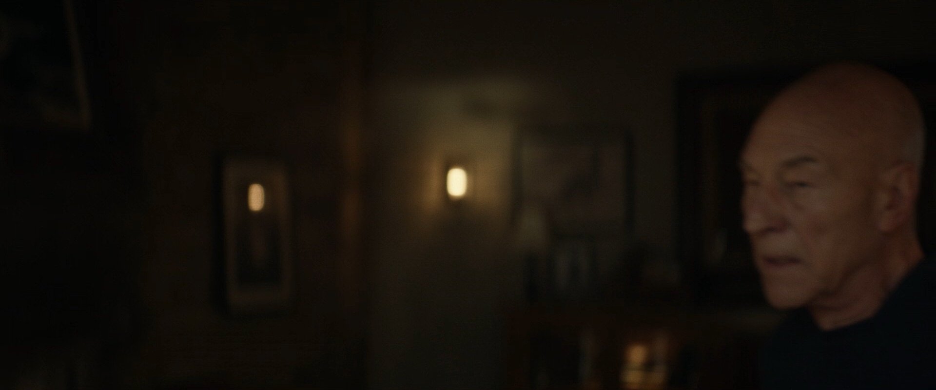 extant_StarTrek_PIC_1x06-TheImpossibleBox_00828.jpg