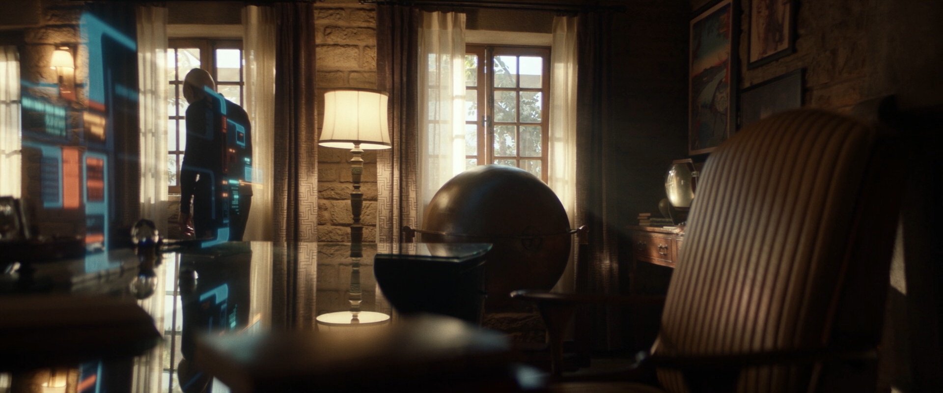 extant_StarTrek_PIC_1x06-TheImpossibleBox_00861.jpg