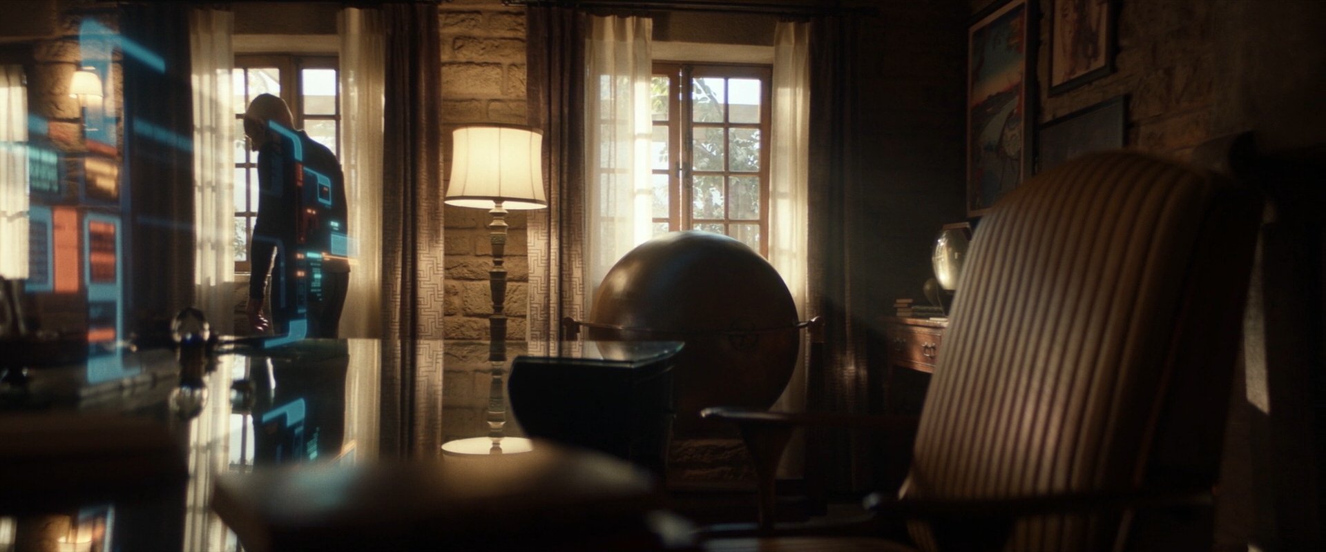 extant_StarTrek_PIC_1x06-TheImpossibleBox_00863.jpg