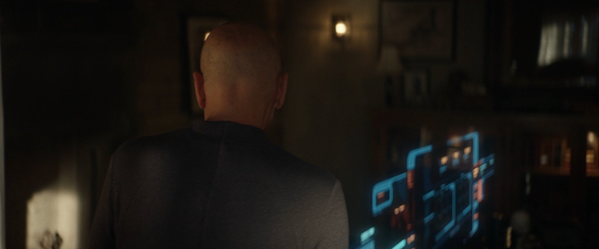 extant_StarTrek_PIC_1x06-TheImpossibleBox_00878.jpg
