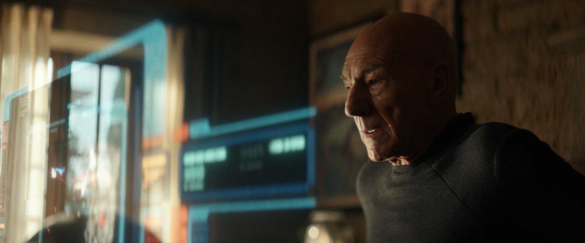 extant_StarTrek_PIC_1x06-TheImpossibleBox_00900.jpg