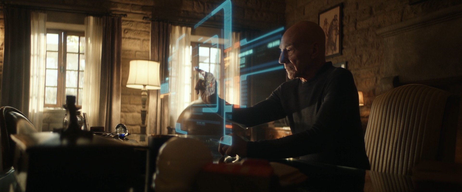 extant_StarTrek_PIC_1x06-TheImpossibleBox_00904.jpg