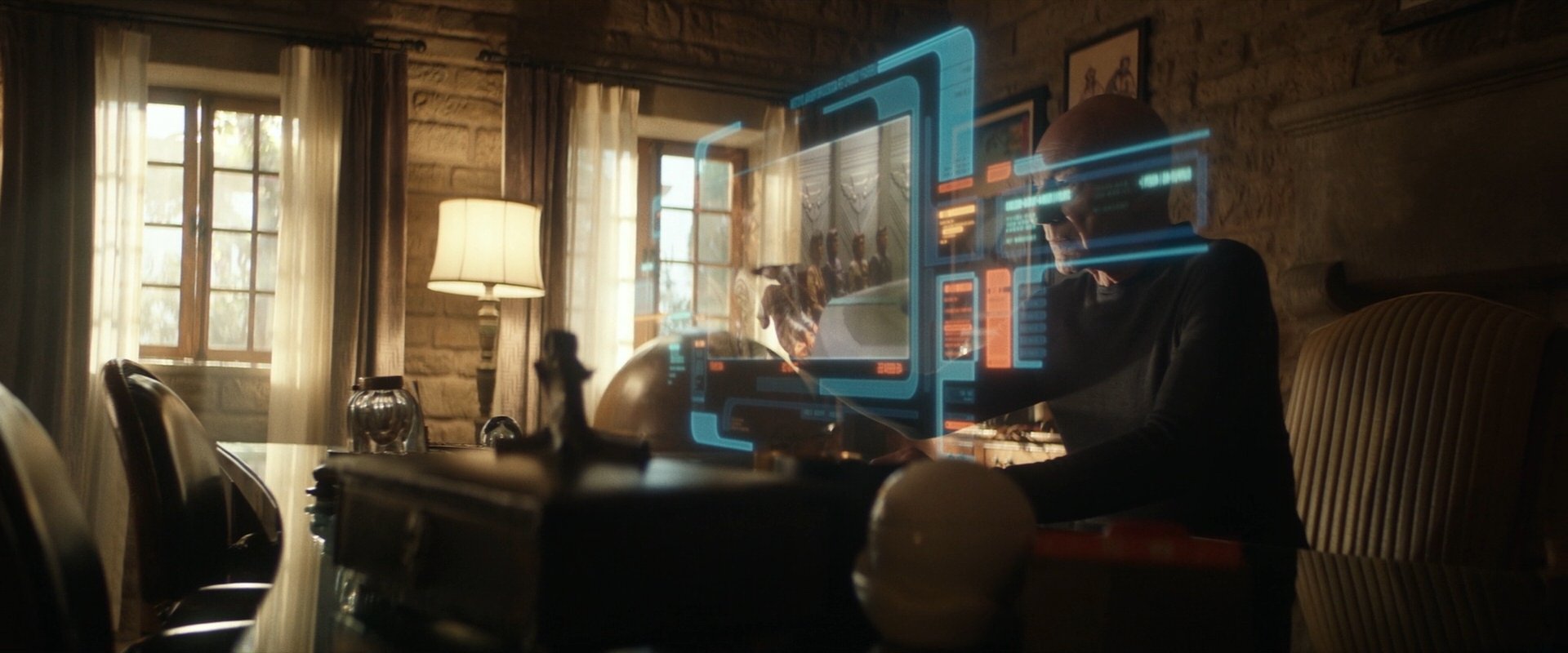 extant_StarTrek_PIC_1x06-TheImpossibleBox_00908.jpg