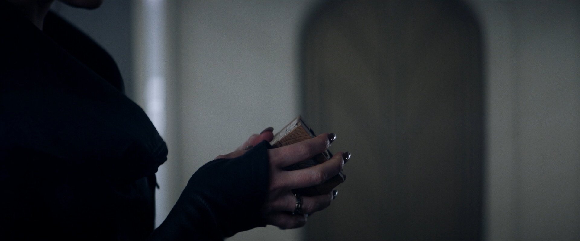 extant_StarTrek_PIC_1x06-TheImpossibleBox_01500.jpg