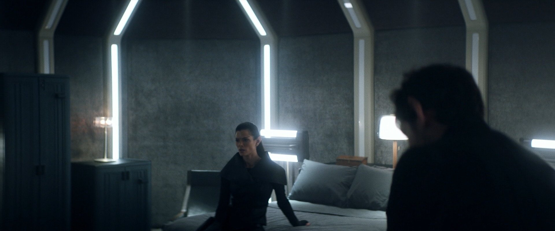 extant_StarTrek_PIC_1x06-TheImpossibleBox_01558.jpg