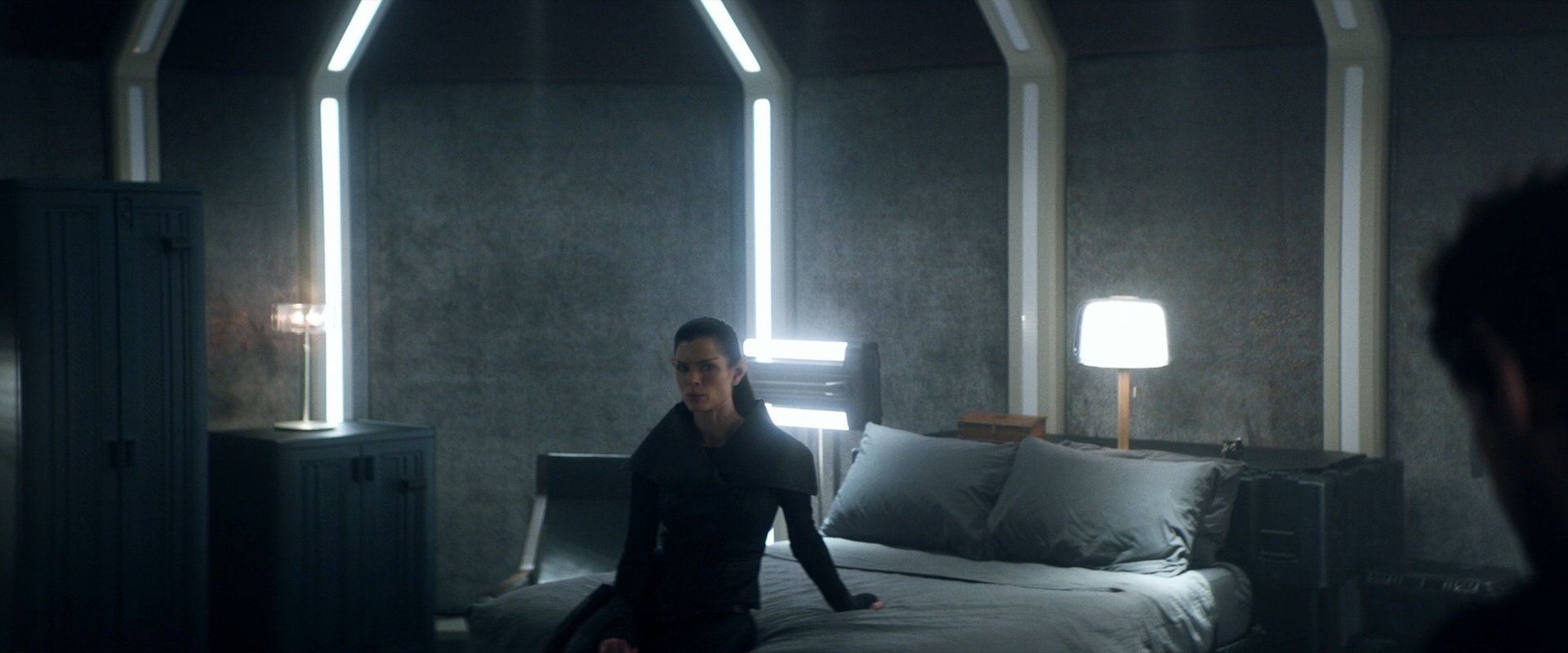 extant_StarTrek_PIC_1x06-TheImpossibleBox_01559.jpg
