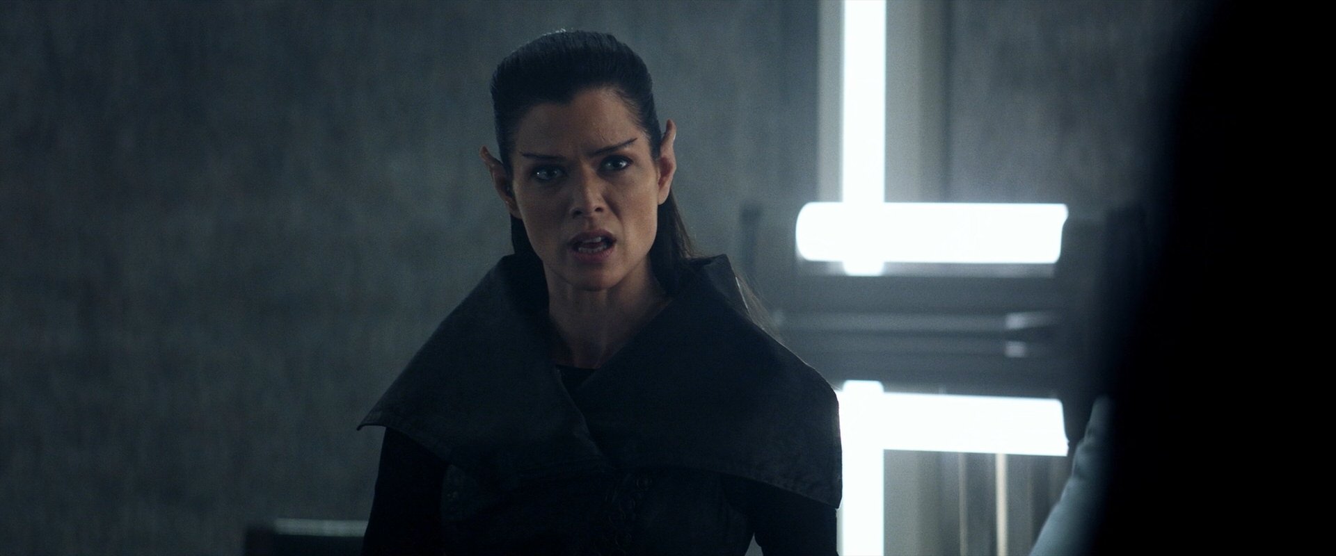 extant_StarTrek_PIC_1x06-TheImpossibleBox_01573.jpg