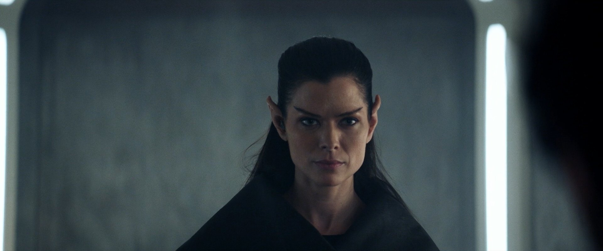 extant_StarTrek_PIC_1x06-TheImpossibleBox_01589.jpg