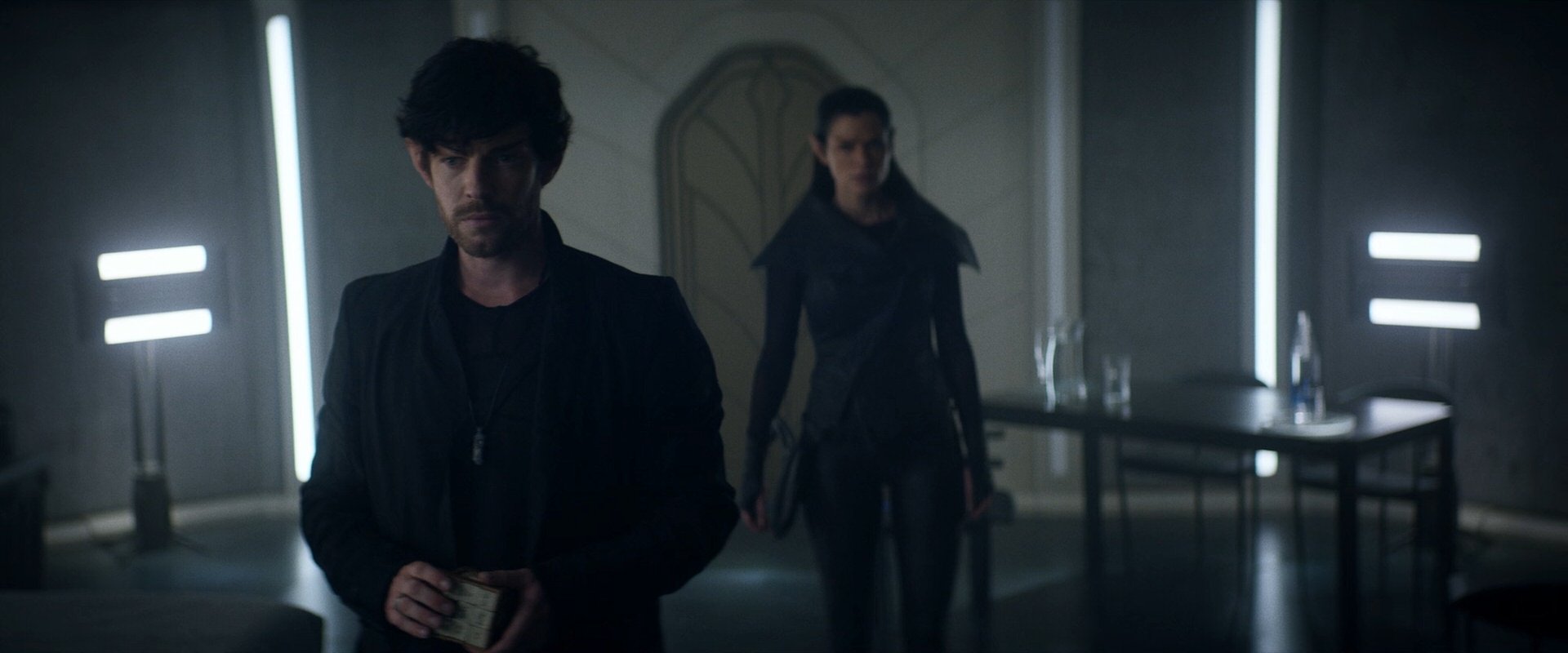 extant_StarTrek_PIC_1x06-TheImpossibleBox_01636.jpg