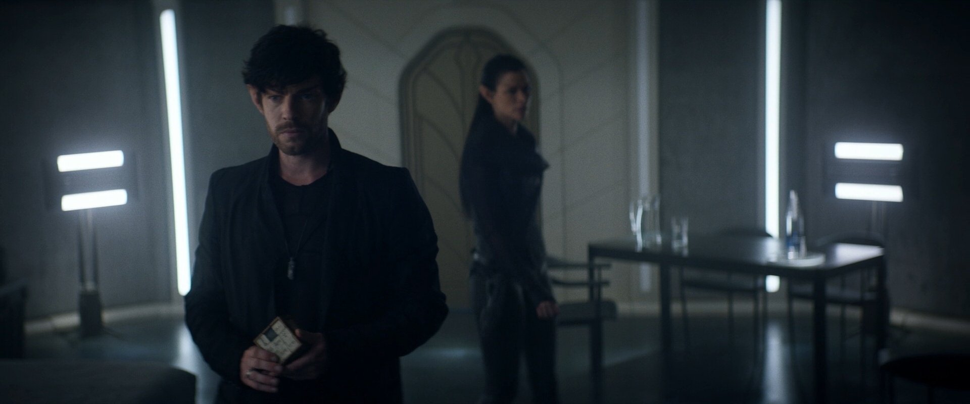 extant_StarTrek_PIC_1x06-TheImpossibleBox_01638.jpg