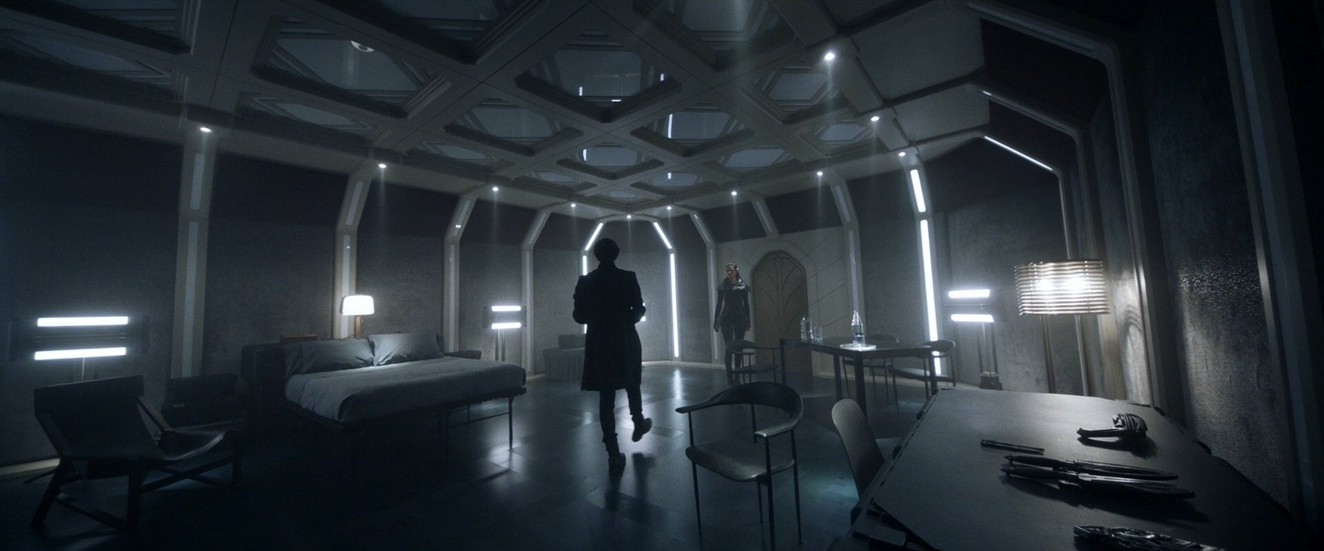 extant_StarTrek_PIC_1x06-TheImpossibleBox_01692.jpg