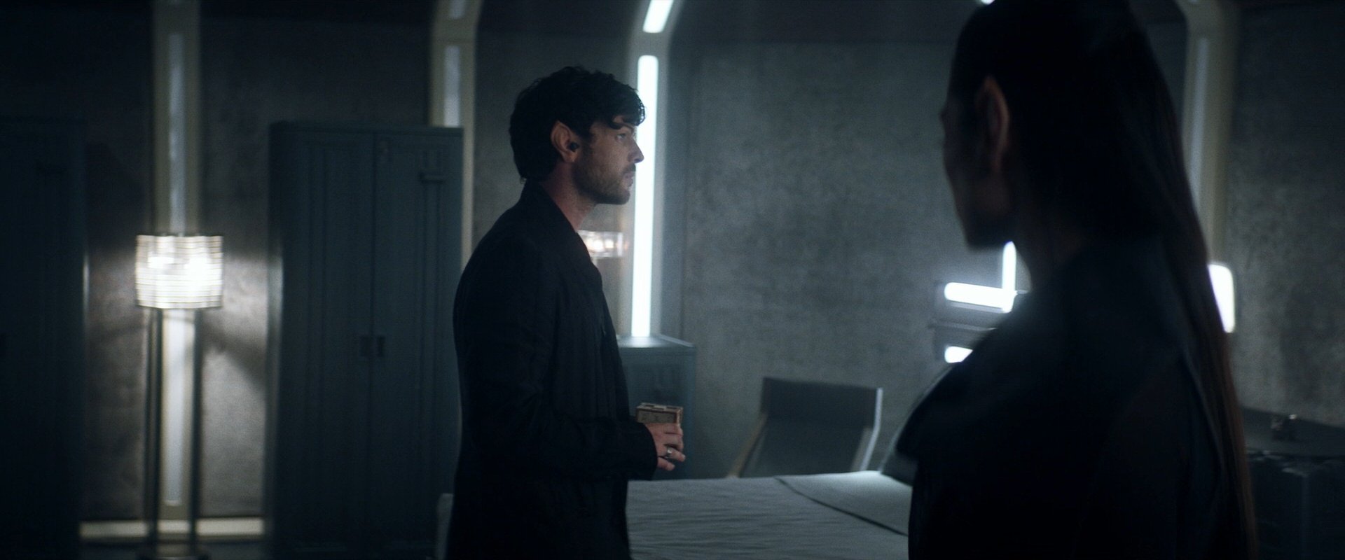 extant_StarTrek_PIC_1x06-TheImpossibleBox_01699.jpg