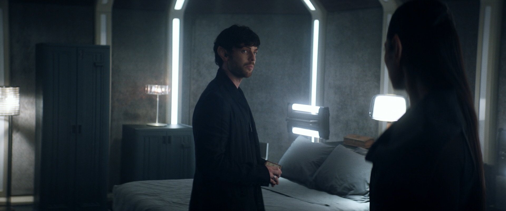 extant_StarTrek_PIC_1x06-TheImpossibleBox_01705.jpg