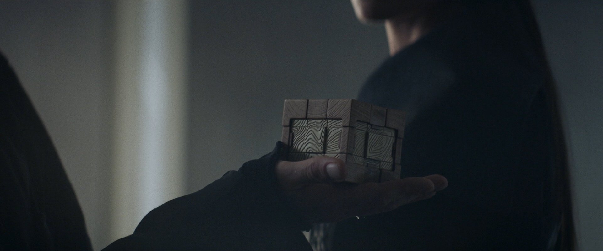 extant_StarTrek_PIC_1x06-TheImpossibleBox_01844.jpg