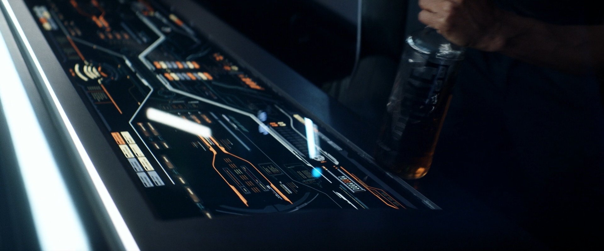 extant_StarTrek_PIC_1x06-TheImpossibleBox_02052.jpg