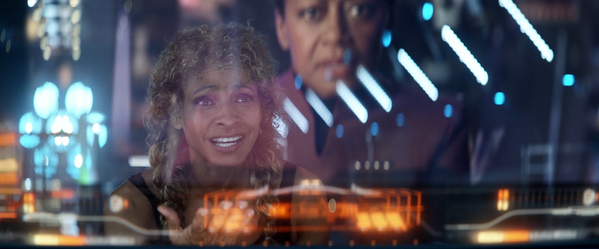 extant_StarTrek_PIC_1x06-TheImpossibleBox_02293.jpg