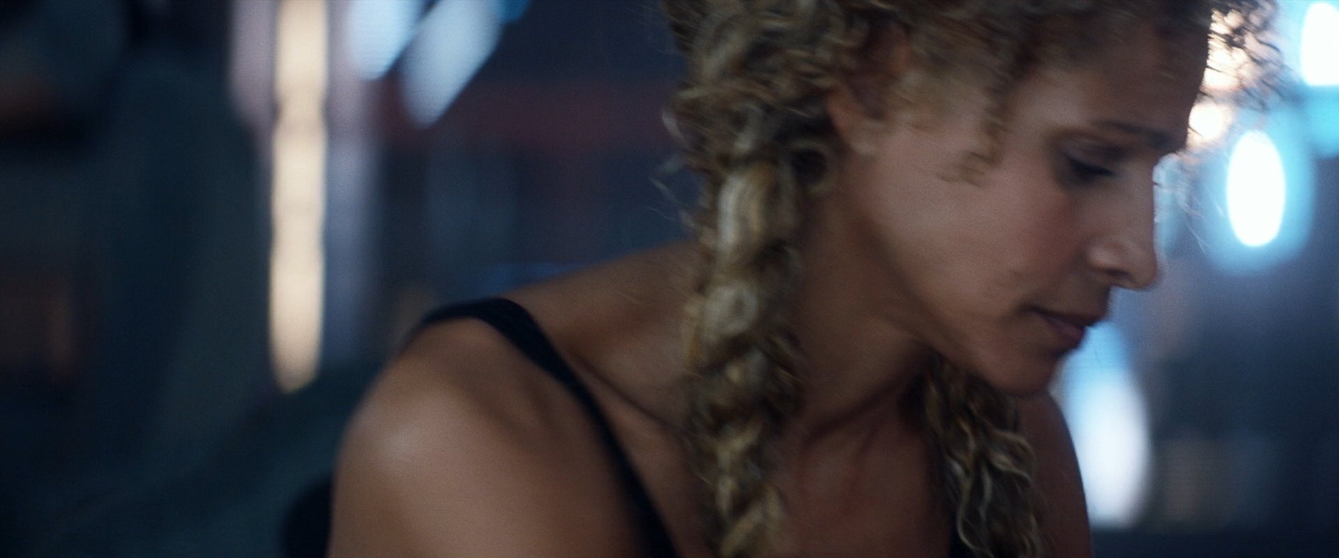 extant_StarTrek_PIC_1x06-TheImpossibleBox_02387.jpg