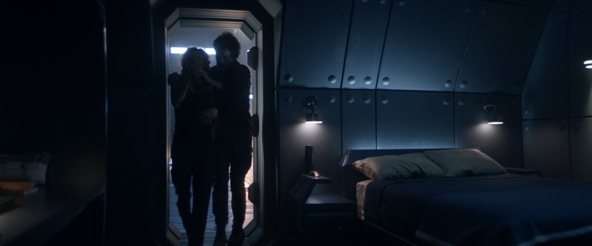 extant_StarTrek_PIC_1x06-TheImpossibleBox_02559.jpg